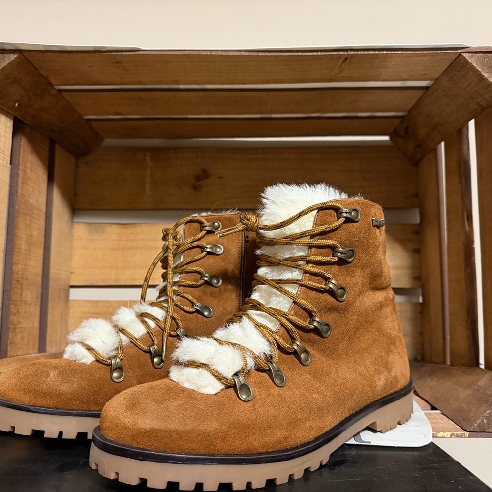 BearPaw Tan Suede Ankle Boots with White Fur